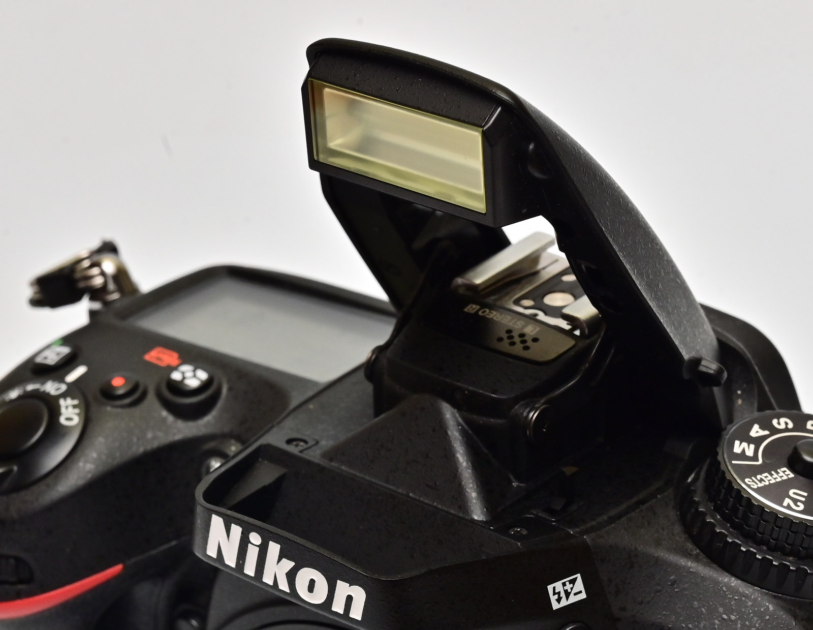Nikon D7100